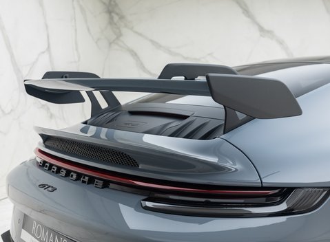 Porsche 911 GT3 (992) 43