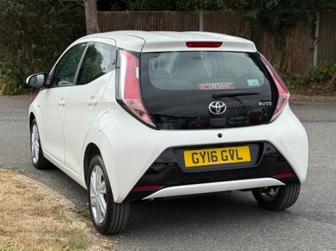 Toyota Aygo VVT-I X-PRESSION 36