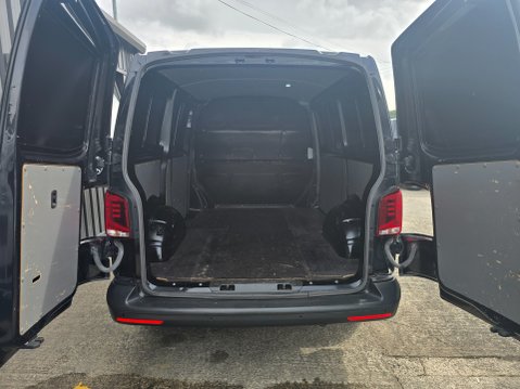 Volkswagen Transporter T30 TDI P/V STARTLINE 7