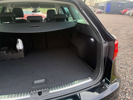 SEAT Leon 2.0 Leon Xcellence Luxury TSi Semi-Auto 5dr 45