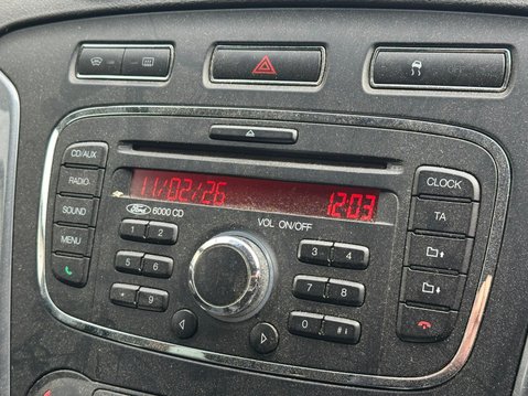 Ford Mondeo 2.0 TDCi Zetec Euro 5 5dr 10