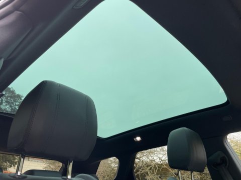 Land Rover Range Rover Evoque 2.0 D180 MHEV First Edition SUV 5dr Diesel Auto 4WD Euro 6 (s/s) (180 ps) 43