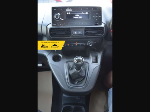 Vauxhall Combo 1.6 Combo 2300 Edition S/S L2H1 40