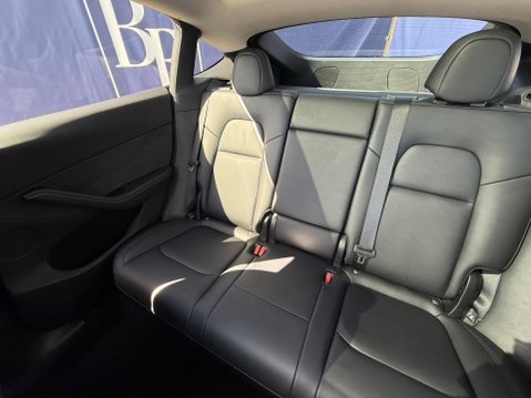 Tesla Model Y (Dual Motor) Long Range SUV 5dr Electric Auto 4WDE (384 bhp) 26