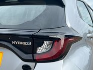 Toyota Yaris ICON FHEV 19