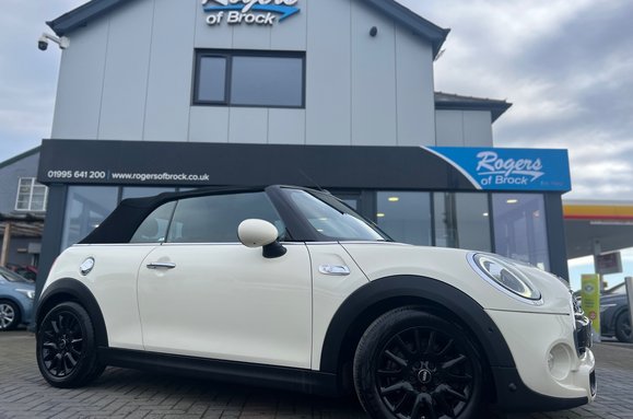 Mini Convertible COOPER S CLASSIC AUTO CONVERTIBLE 2