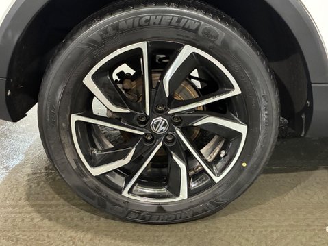 MG ZS 1.5 VTi-TECH Exclusive Euro 6 (s/s) 5dr 35