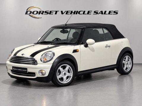 Mini Convertible 1.6 Cooper Euro 5 2dr 4