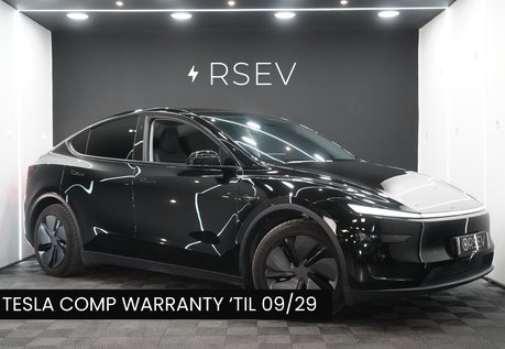 Tesla Model Y PREMIUM LONG RANGE AWD GROK AI Daimond Black Heated & Vented Seats 1 Owner