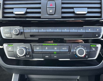 BMW 1 Series 1.5 118i M Sport Shadow Edition Auto 3dr 43