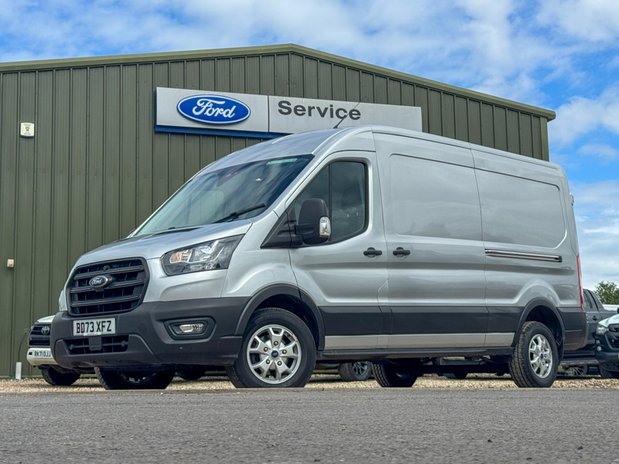 Ford Transit LWB L3H2 [SOLD SM] Medium Roof Trend 350 Air Con Alloys Sensors EURO 6 1