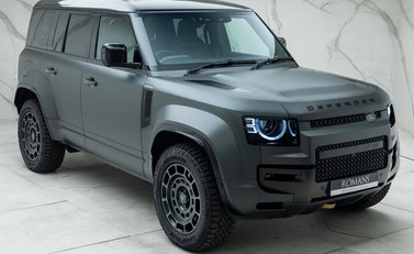 Land Rover Defender 110 OCTA EDITION ONE 11
