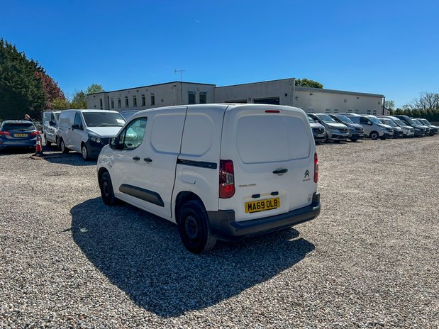 Citroen Berlingo SWB L1H1 Low Roof Enterprise 650 Air Con Sensors E 8