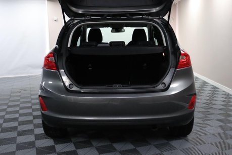 Ford Fiesta TITANIUM 14