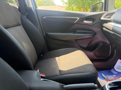 Honda Jazz 1.3 i-VTEC EX CVT Euro 6 (s/s) 5dr 12