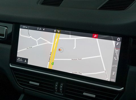 Porsche Cayenne S 21