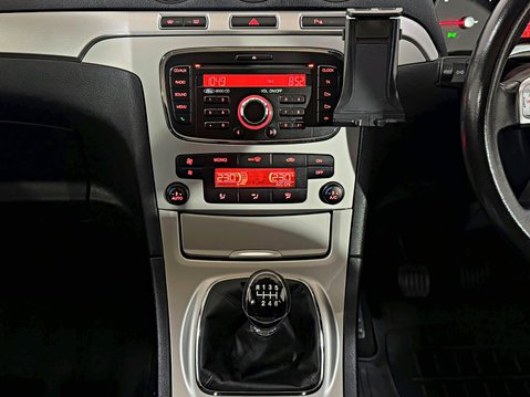 Ford S-Max ZETEC TDCI 2.0 7 SEATER 16