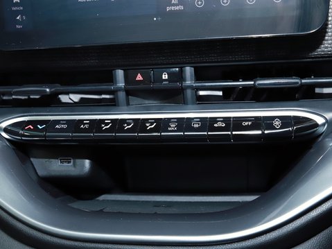 Fiat 500 87kW La Prima 42kWh 3dr Auto 27