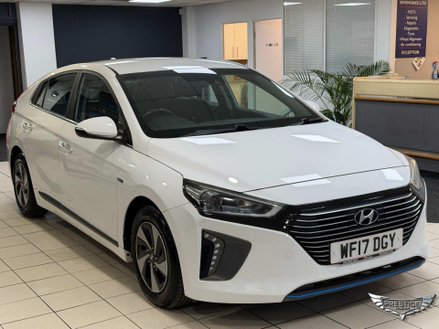 Hyundai IONIQ 1.6 h-GDi Premium DCT Euro 6 (s/s) 5dr