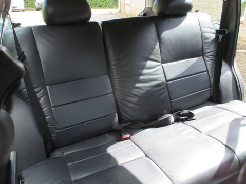 Ford Sierra 2.0 Ghia 5dr 25