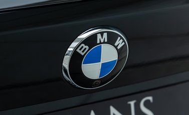 BMW M4 COMPETITION XDRIVE M Performance 43