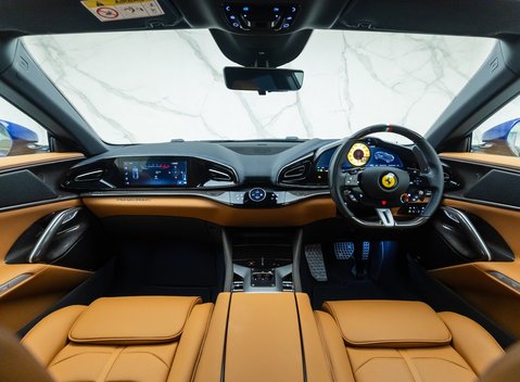 Ferrari Purosangue 25