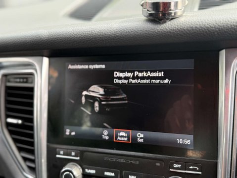 Porsche Macan 3.0 Macan S D Semi-Auto 4WD 5dr 66