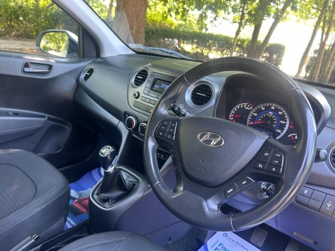Hyundai i10 1.0 SE Euro 6 5dr 13