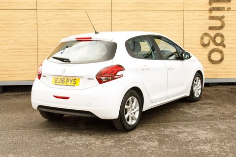 Peugeot 208 ACTIVE 2