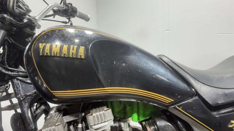 Yamaha XJ MAXIM 1981 32K PROJECT CLASSIC BIKE 750CC PARTS BIKE BREAKER 13