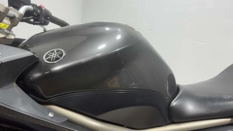 Yamaha XJ6 2010 31K MOT JUST SERVICED 600CC A2 RESTRICTABLE 33