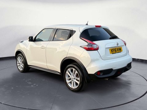 Nissan Juke 1.6 Juke N-Connecta CVT 5dr 3