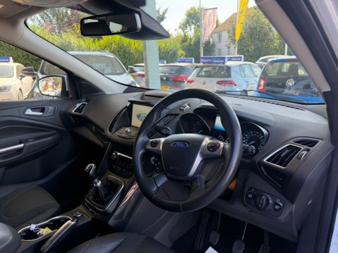 Ford Kuga 2.0 TDCi Titanium 2WD Euro 6 (s/s) 5dr 17