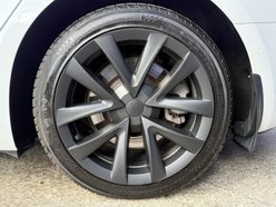 Tesla Model 3 (Dual Motor) Long Range Saloon 4dr Electric Auto 4WDE (346 ps) 16