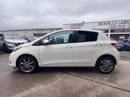 Toyota Yaris VVT-I SR 5