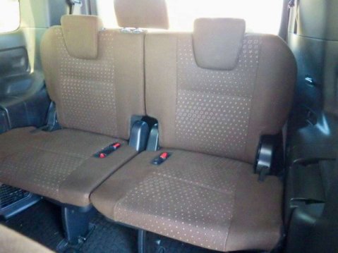 Toyota Noah Hybrid G 20