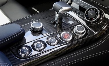 Mercedes-Benz SLS AMG 15