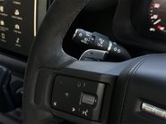 Land Rover Defender V8 62