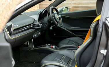 Ferrari 458 Spider 15