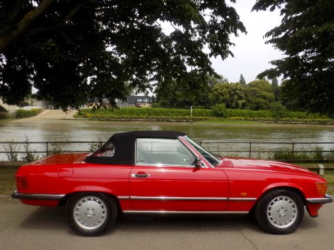 Mercedes-Benz SL Series 300 SL Sports 73