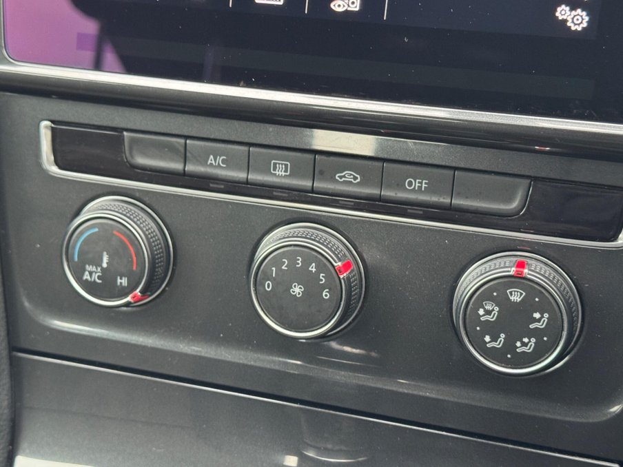 2017 Volkswagen Golf — image 21