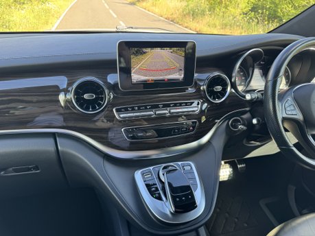 Mercedes-Benz V Class V220 D Sport Auto Diesel 8 Seater EX-LWB/SAT NAV/FULL LEATHER/VAT Q 2