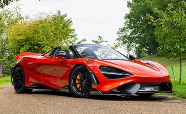 McLaren 765LT Spider 2