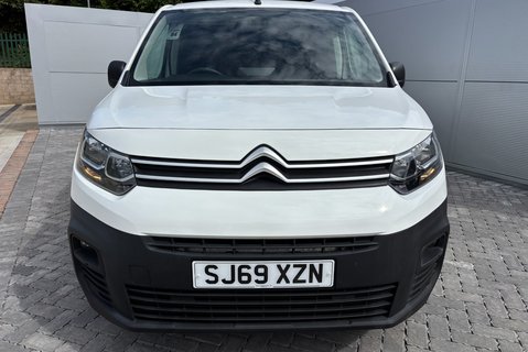 Citroen Berlingo 950 Enterprise XL 102 ps BlueHdi Panel Van 14