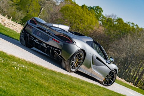 McLaren 570S 570S Spider 21