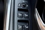Volvo V40 T3 R-DESIGN EDITION 32