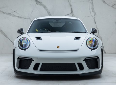 Porsche 911 GT3 RS (991.2) 7