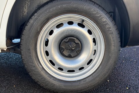 Peugeot Partner 850 S L1 1.6 Hdi 92ps Panel Van - Air Conditioning 23