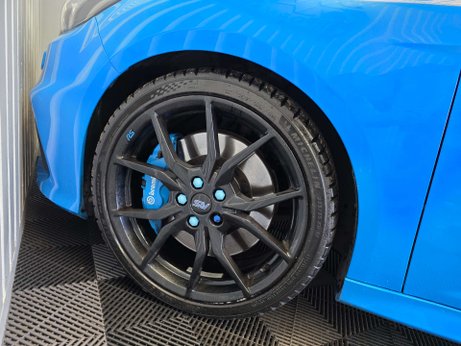 Ford Focus 2.3T EcoBoost RS Hatchback 5dr Petrol Manual AWD Euro 6 (s/s) (350 ps) 21