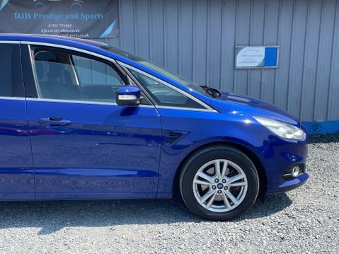 Ford S-Max 2.0 TDCi Titanium Euro 6 (s/s) 5dr 24